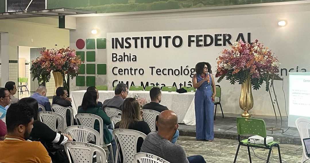 Camacã: Prefeito Paulo do Gás participa da inauguração do IFBA em Camacã